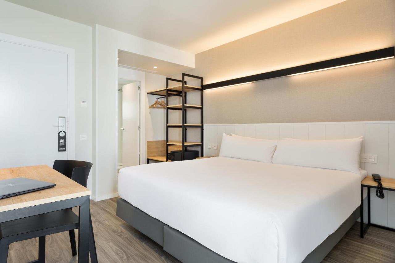 Acta Bcn 40 Hotel Barcelona Kültér fotó